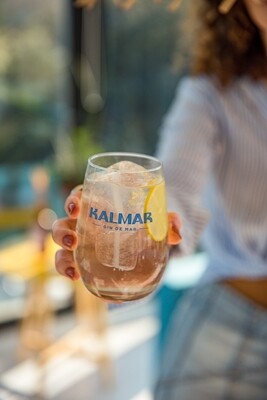 Gin Kalmar Mate x 2 unidades + 2 Vasos Kalmar